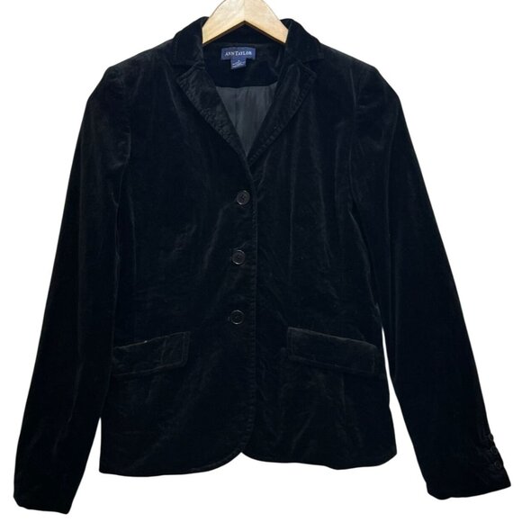 Ann Taylor Women's Button Front Velvet Preppy Blazer Size 4 Black Long Sleeve - Picture 1 of 11